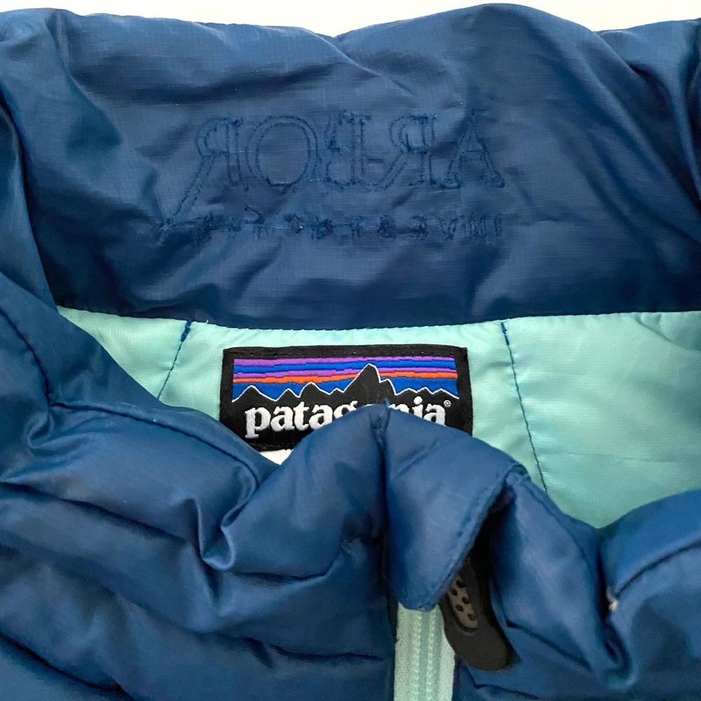 Patagonia Men’s Vest Down Sweater Vest Down Puffer Winter Vest Blue size Small - Picture 14 of 15